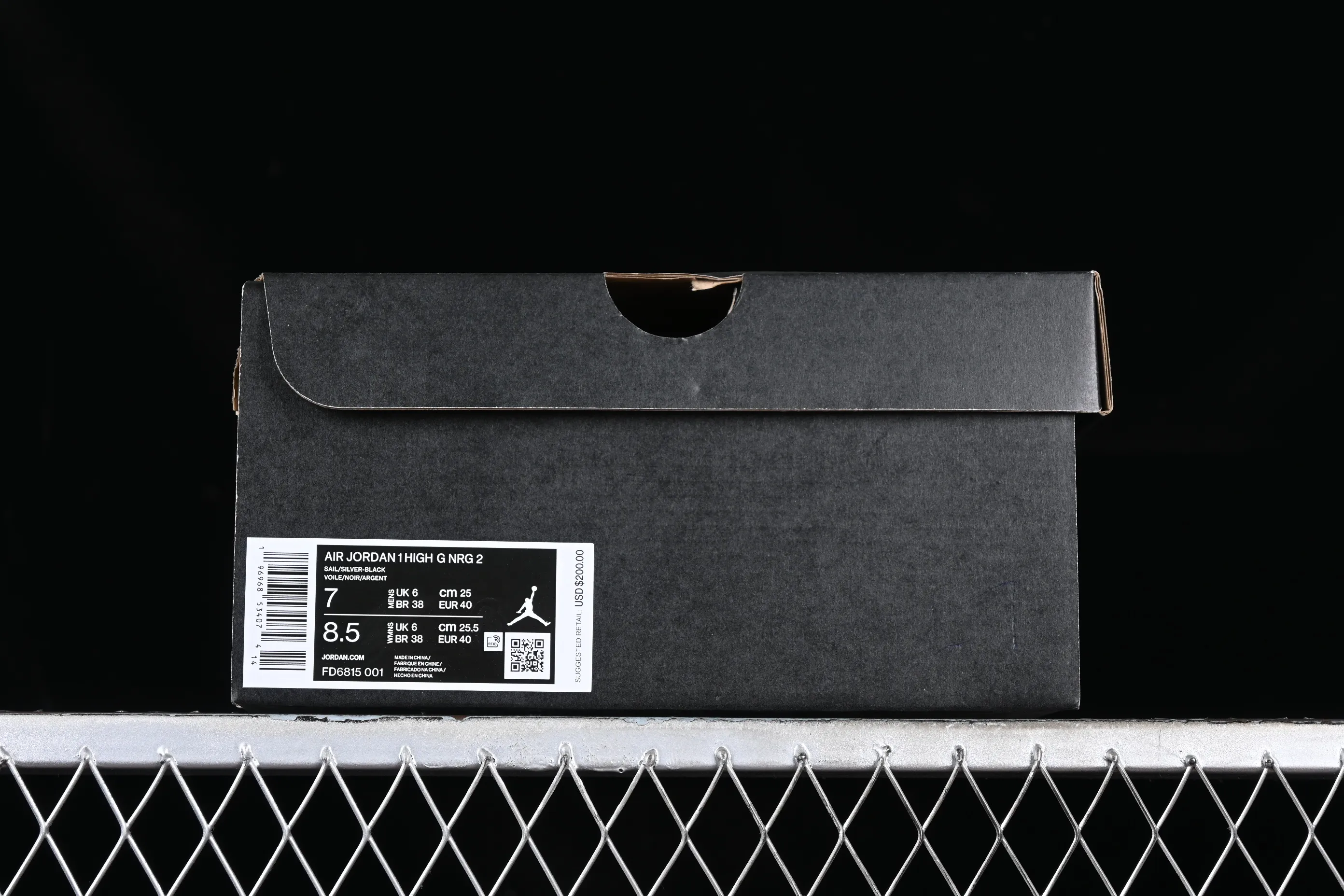 All categories Air Jordan Jordan series basketball shoes Air Jordan 1 High L version Air Jordan 1 High Golf AJ1 Joe 1 golf joint silver high-top basketball shoes FD6815-001